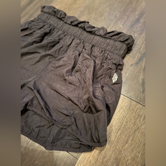 FP Movement The Way Home Shorts Black, Size M - Picture 4 of 7